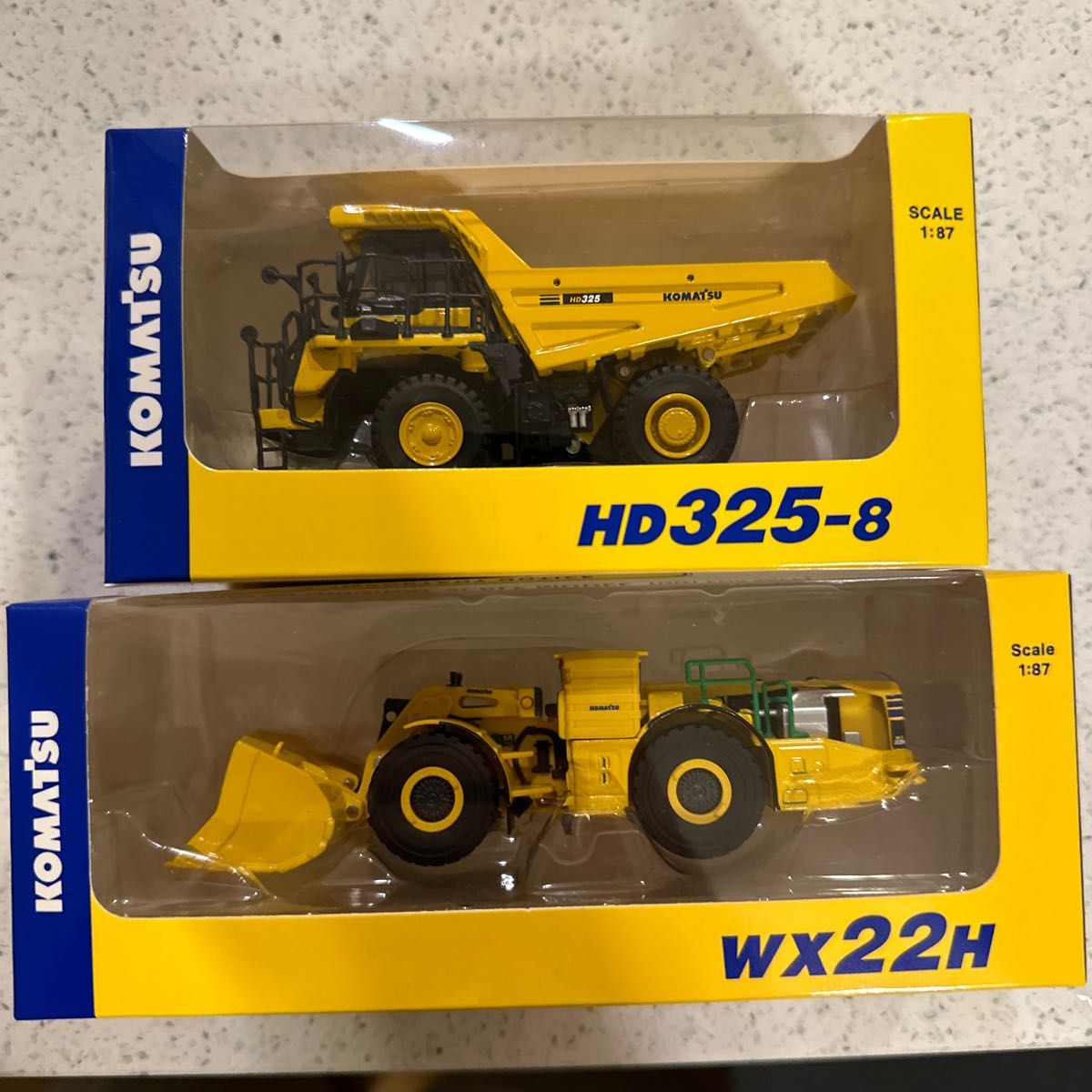 コマツ H2台セット 未開封 コマツ ミニカー ダンプトラック