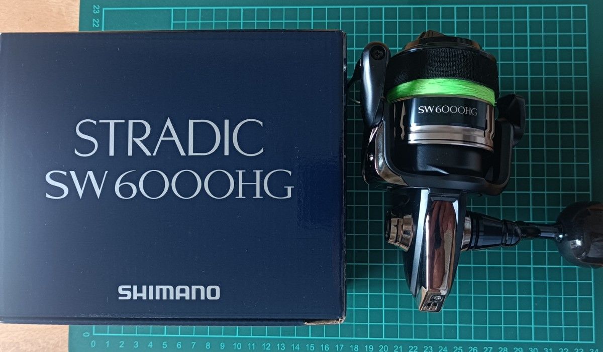 シマノ(SHIMANO) スピニングリール 20 ストラディックSW6000HG+DAIWAのPE3号+X-BraidのPE3号