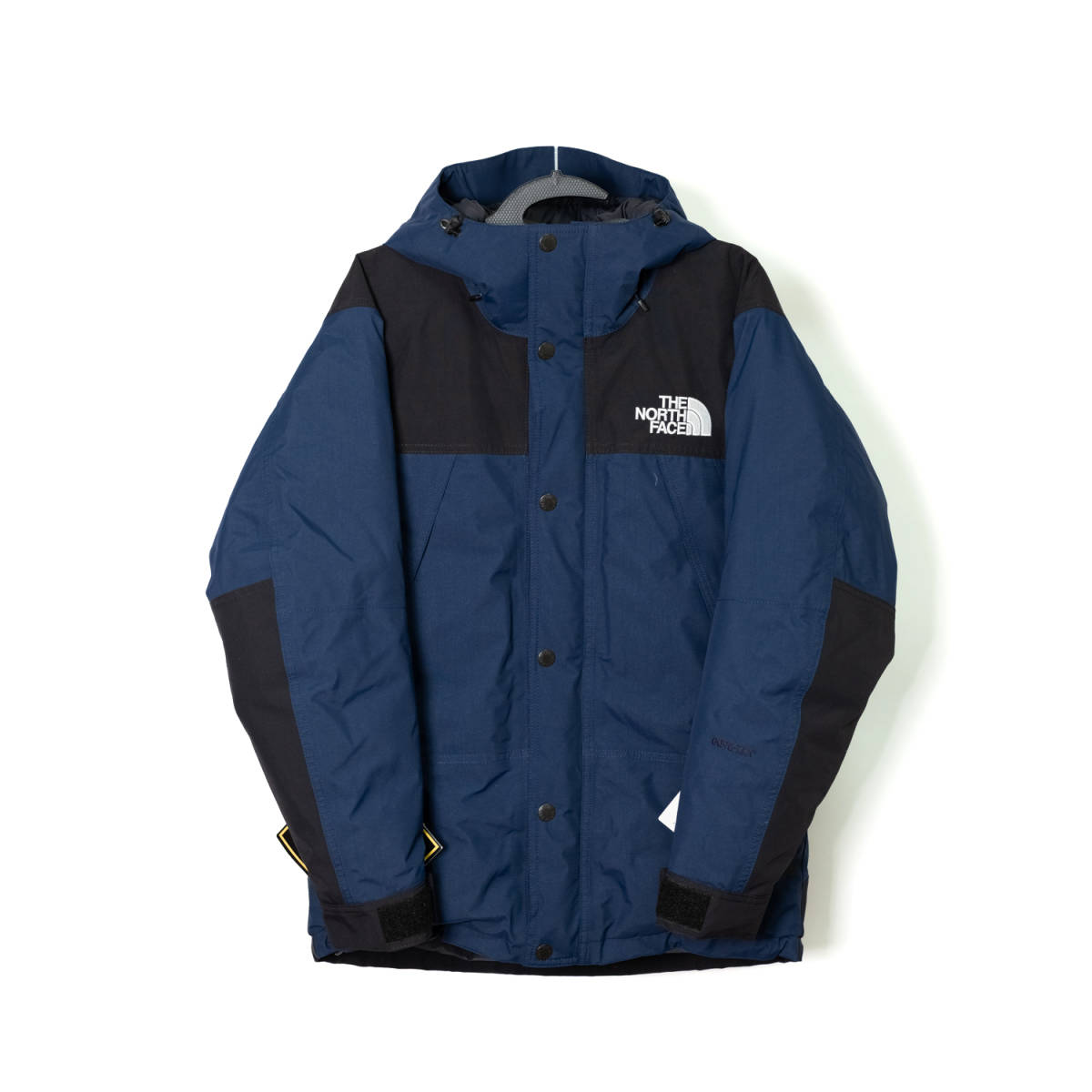 THE NORTH FACE：GORETEX マウンテンダウンジャケット、コズミックブルー、Sサイズ、タグ付き、BEAMS_画像1