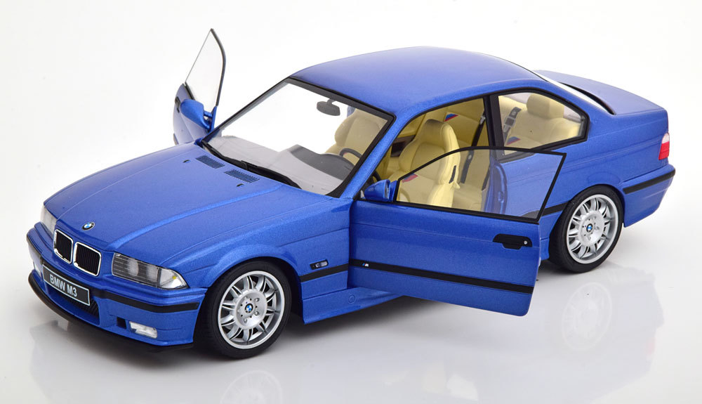 solido 1/18 BMW M3 E36 1990 blue metallic 