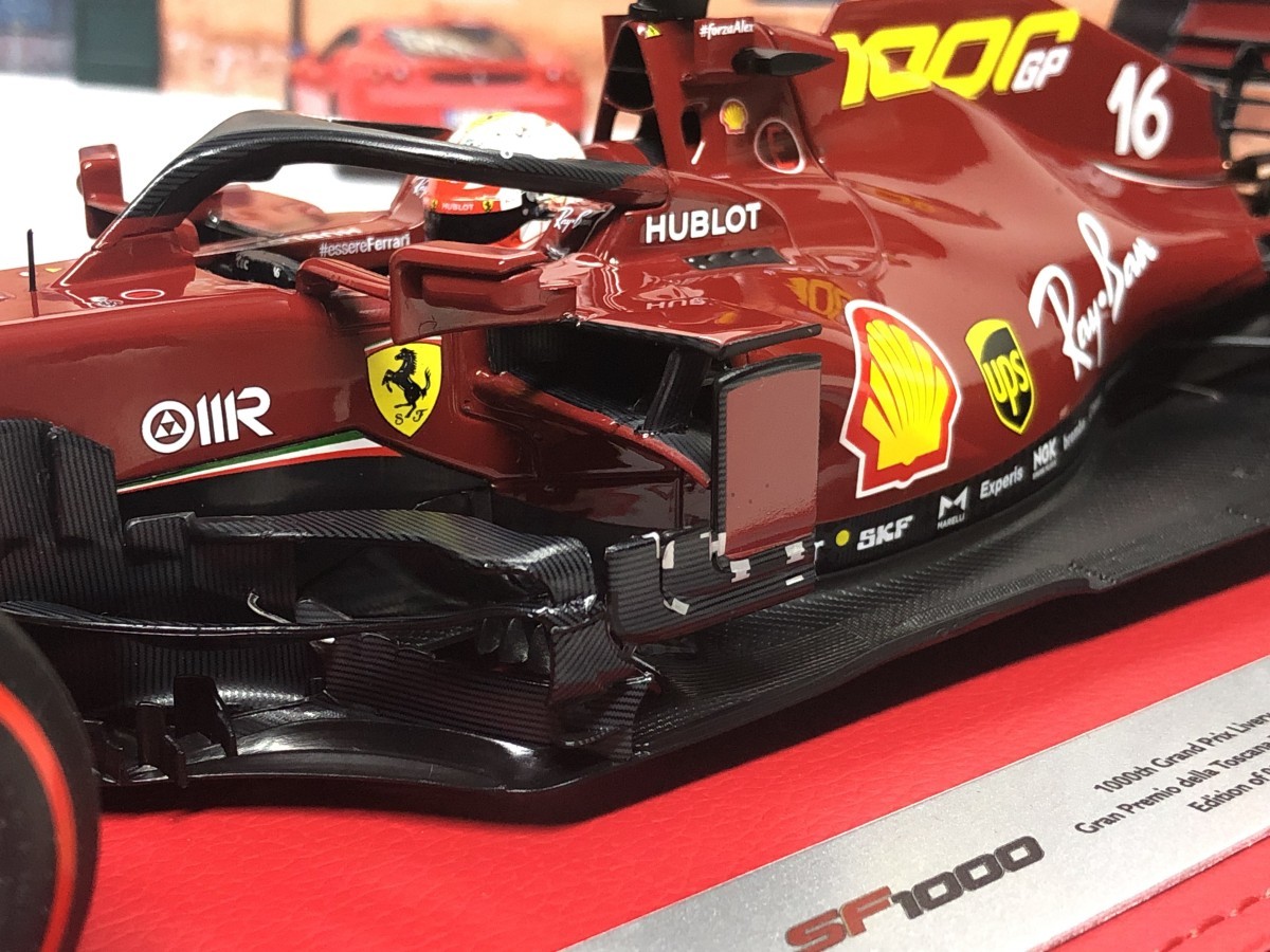 限定版　BBR Diecast 1/18 Ferrari SF1000 Gran Premio della Toscana フェラーリ ダイキャスト製　台座・ケース付　BBR161000DIE-21_画像7