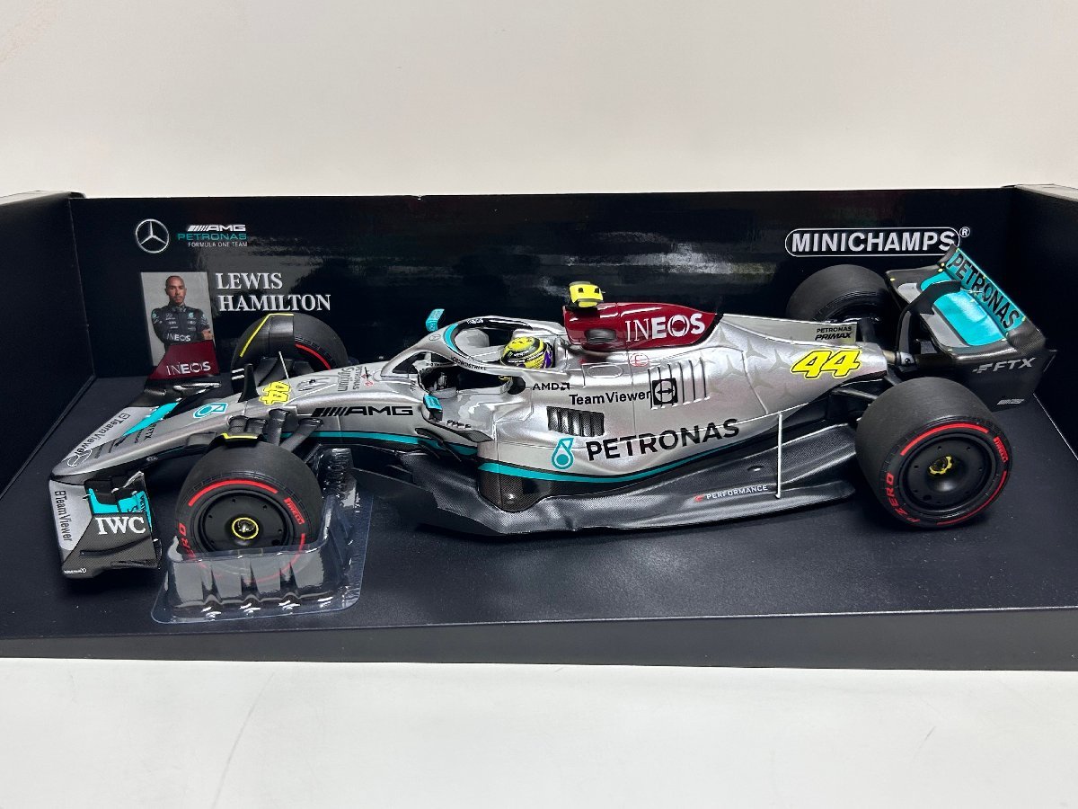 minichamps 1/18 Mercedes Benz F1 W13E AMG PETRONAS #44 SPAIN GP　メルセデス　ベンツ　ハミルトン　ミニチャンプス　_画像3