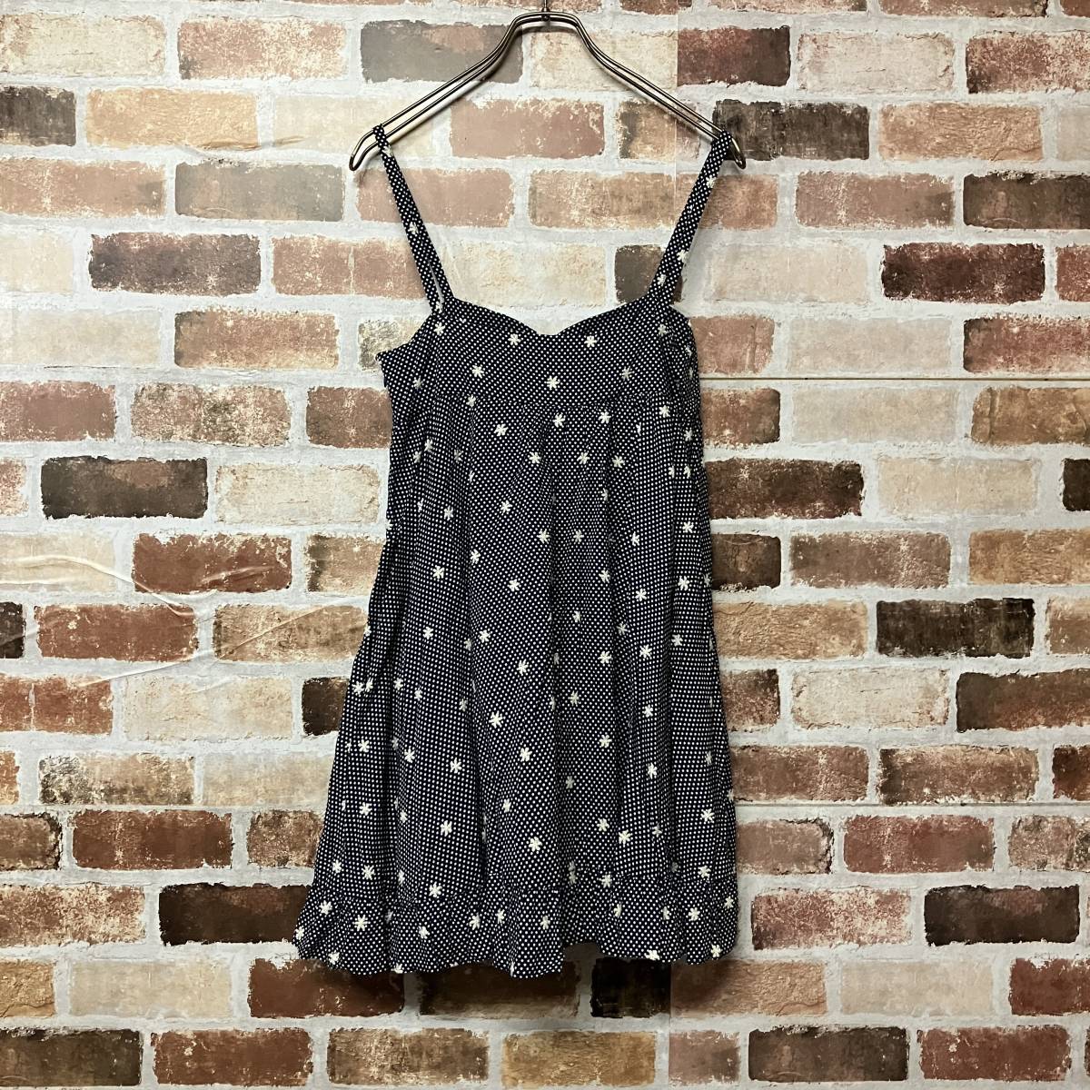 【me】刺繍花柄キャミソールフレアワンピース_画像6