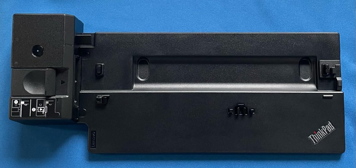 新品 Lenovo ThinkPad Basic Docking Station Type 40AG(5D20Z56370)_画像1