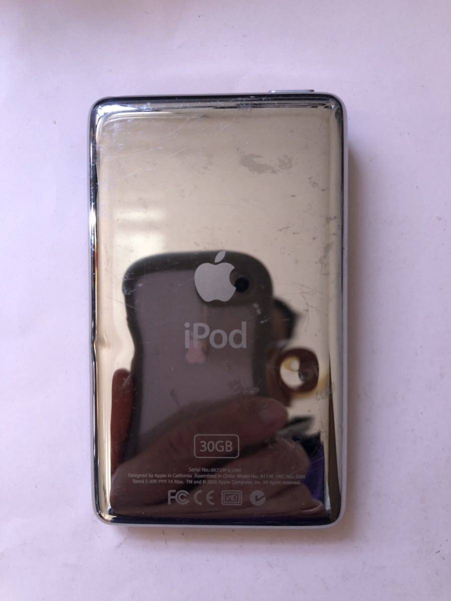 iPod classic 5.5世代 歴代最高音質　新品HDD40GB交換　新品バッテリー交換済み　iTunes同期左右音出しOK_画像4