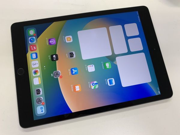 超可爱の ☆送料無料☆ジャンク☆WiFi☆A2197 iPad 32GB☆グレイ