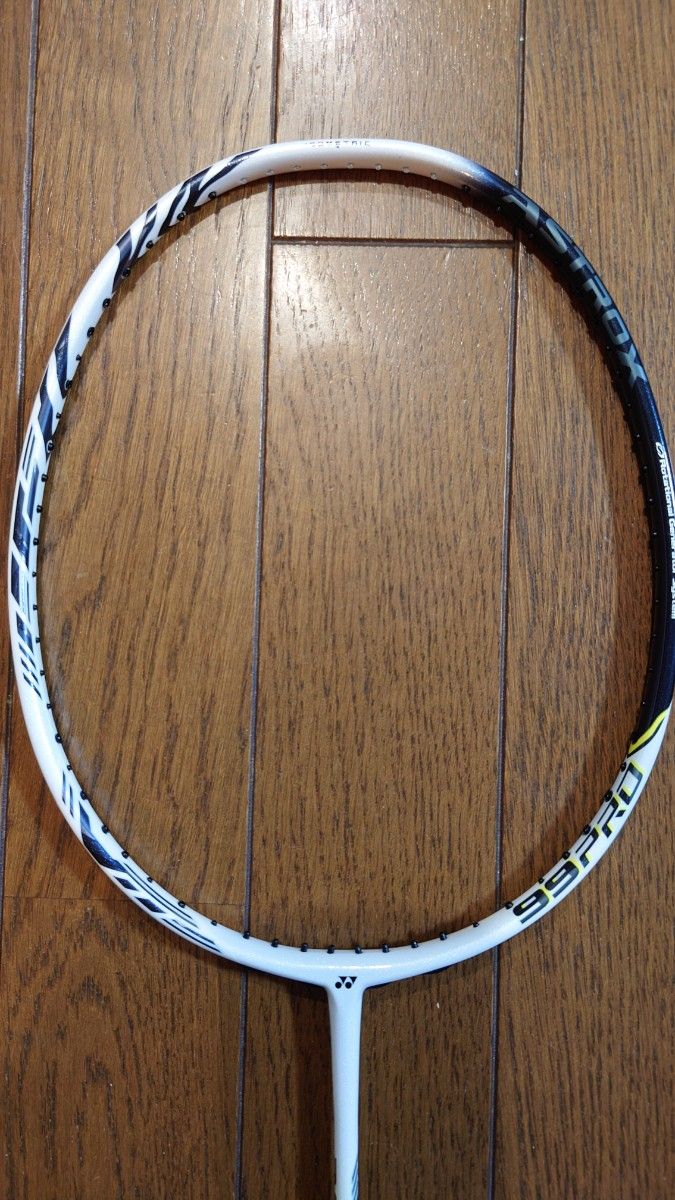 アストロクス99プロ】新品未使用 ホワイトタイガー YONEX