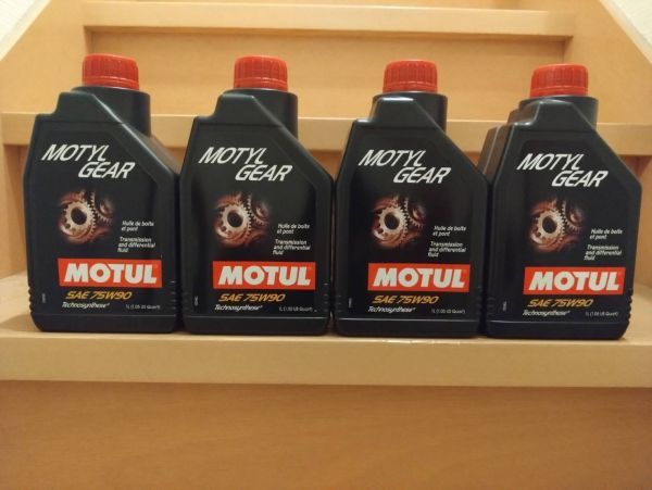 モチュール MOTUL MOTYL GEAR 75W90 1L 4本 4缶 モーチル ギア 正規品メンテナンス