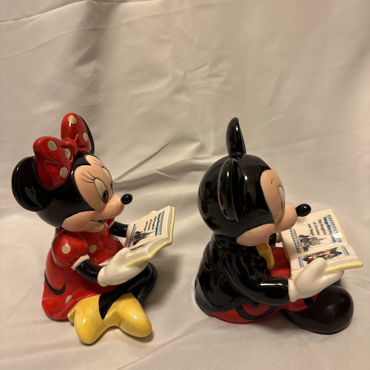 * rare * rare * Disney Tokyo Disney Land Mickey & minnie ceramics doll picture book antique retro approximately width 12× height 16cm
