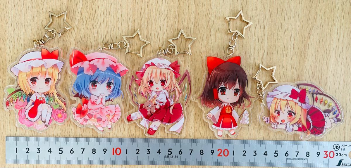 東方project 博麗霊夢アクリルキーホルダー　新品　アクリル挟み込み　保護フィルム付き