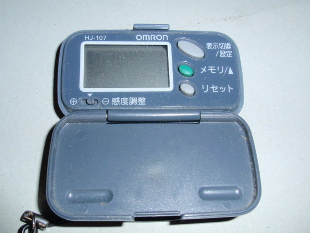 OMRON-11 OMRON made hell s counter pedometer HJ-107