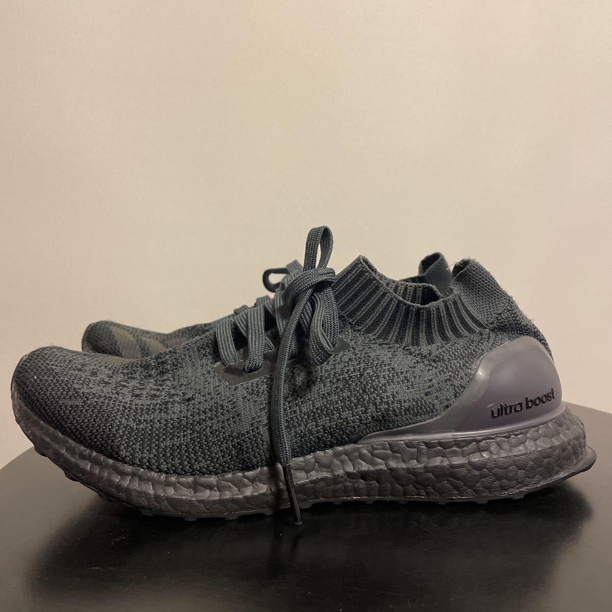 HA681 美品 adidas アディダス ultra boost 27.5cm アンケージド UNCAGED トリプルブラック BA7996_画像2