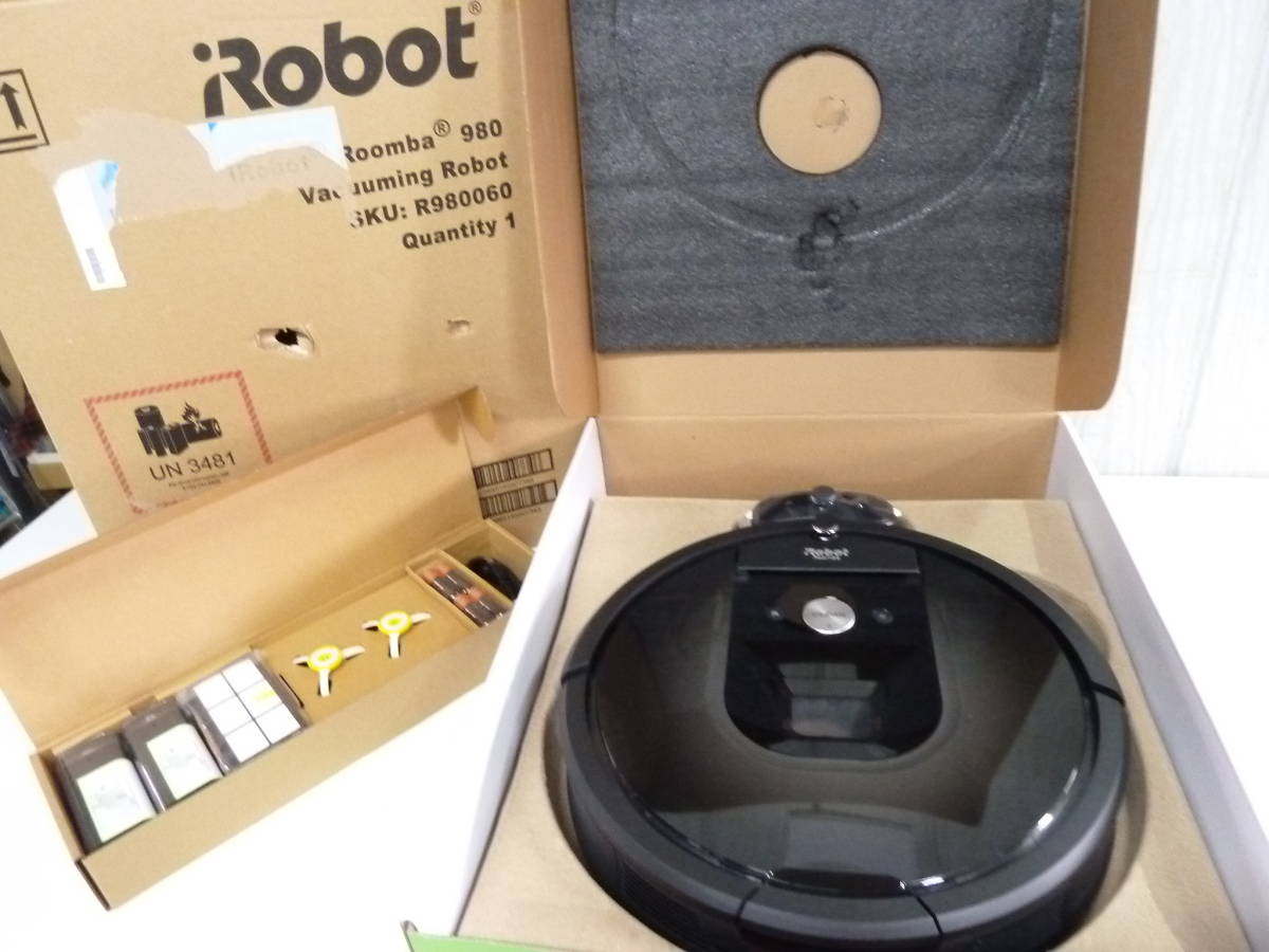 大人気 ☆未使用 ルンバ980 お掃除ロボット iRobot 自動掃除 900