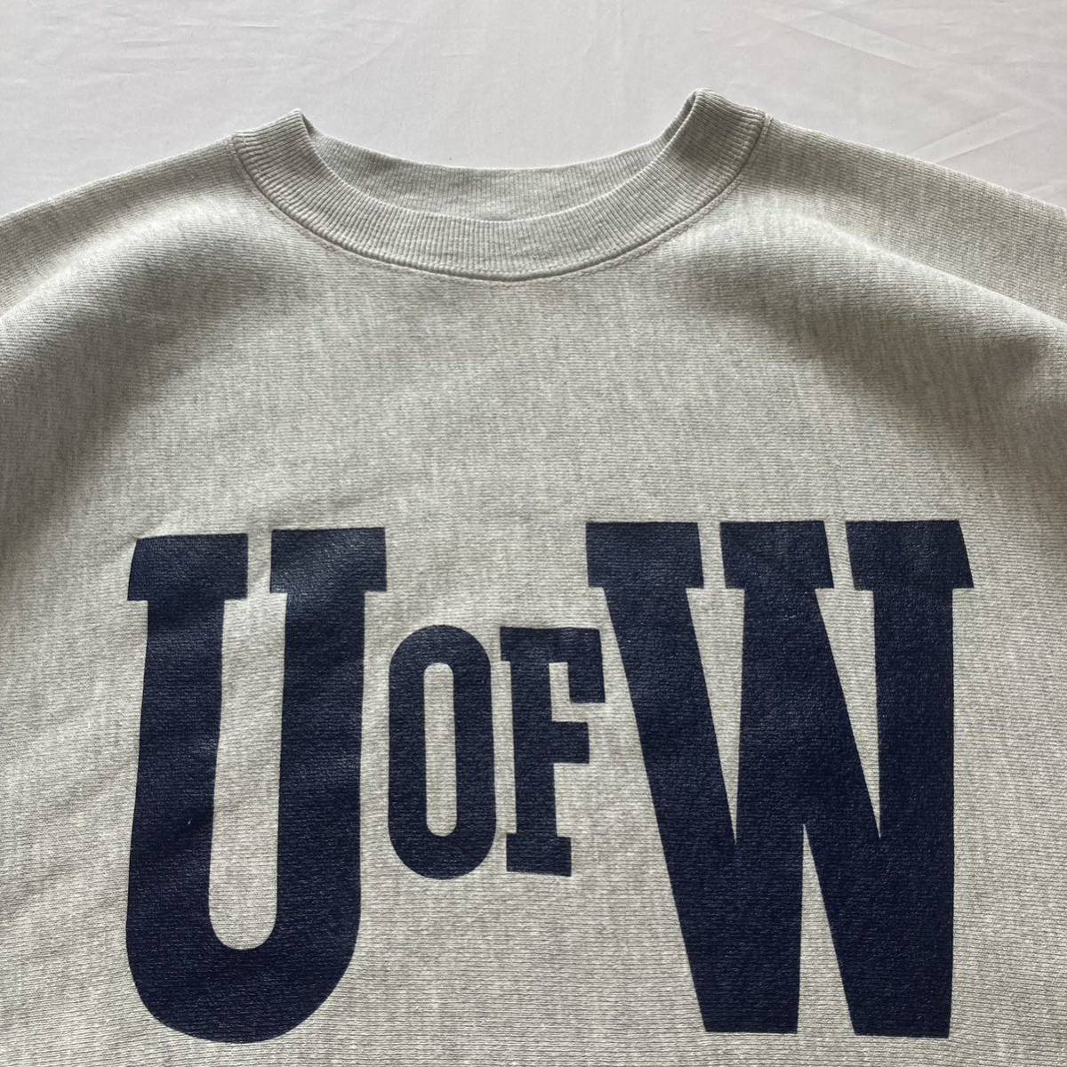 超美品 デカ文字 希少 UofW 80's チャンピオン Champion リバースウィーブ REVERSE WEAVE ビンテージ VINTAGE アメリカ製 USA製 Lサイズ_画像1