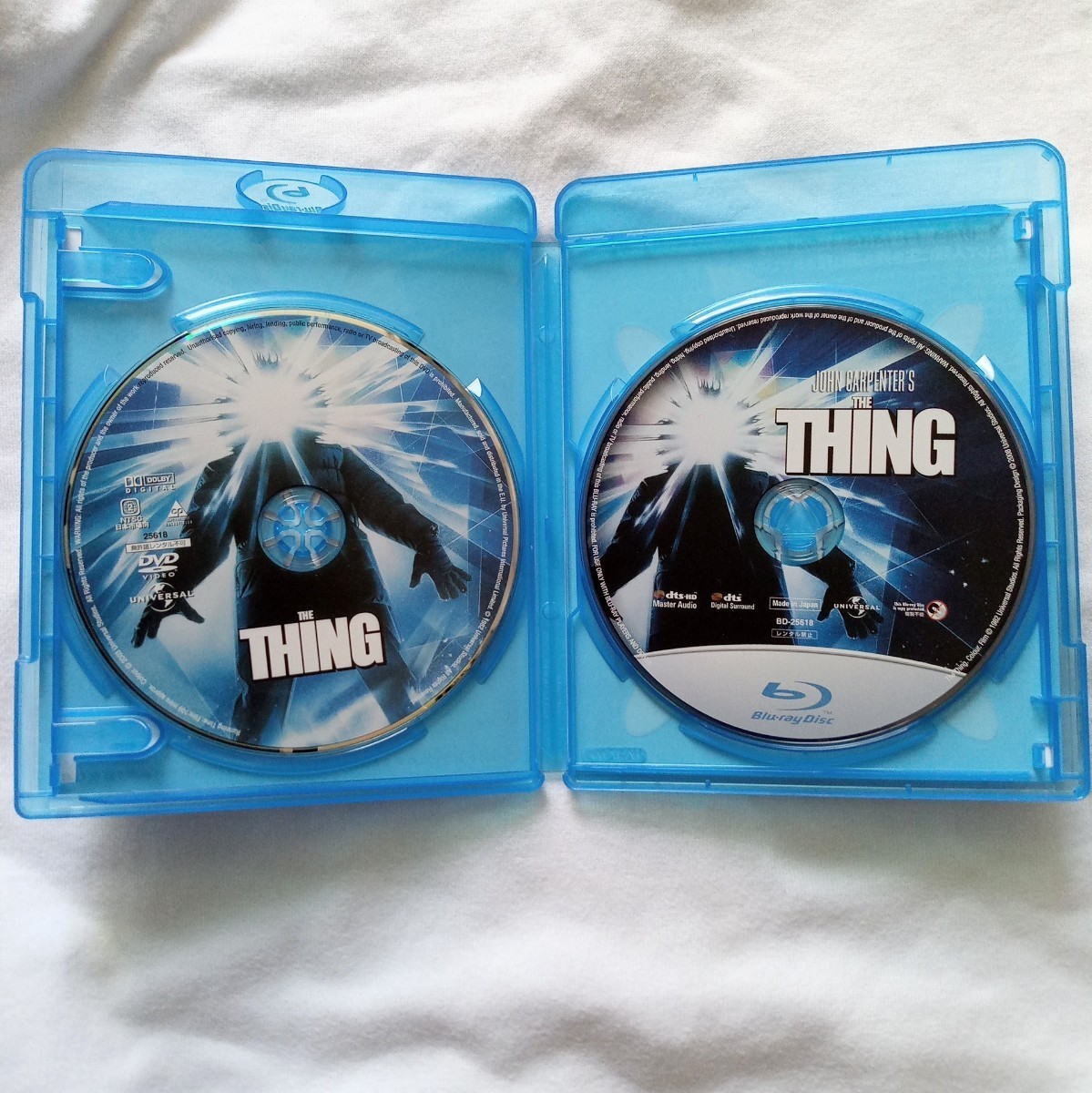 Blu-ray+DVD 2枚組 遊星からの物体X The Thing ブルーレイ ジョン・カーペンター カート・ラッセル_画像3