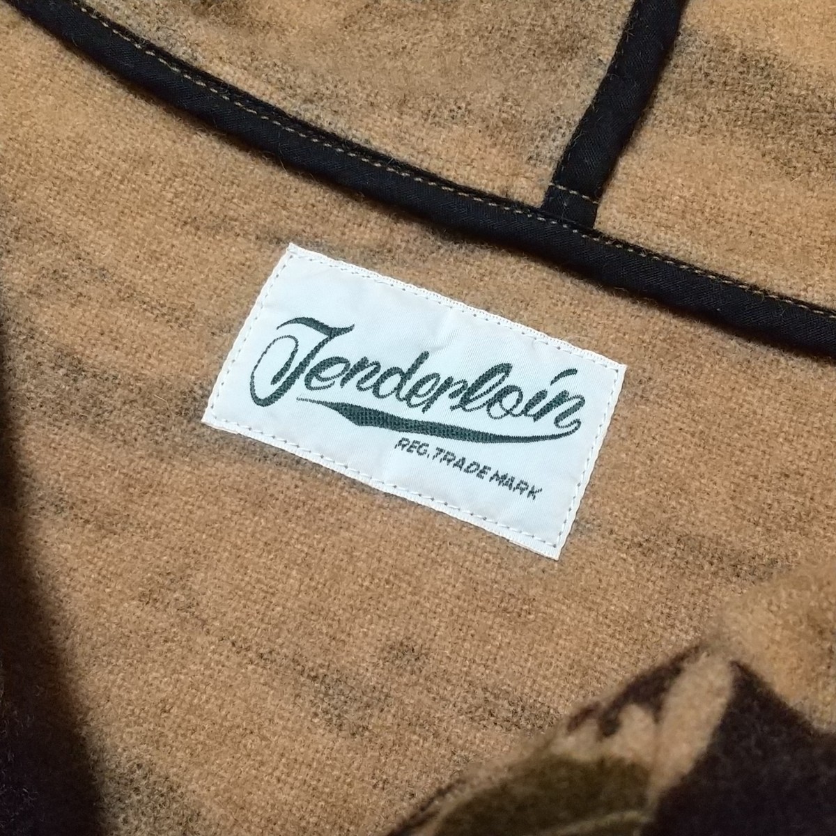 TENDERLOIN◆16AW タイガーカモ柄 シャツジャケット XL◆メンズ テンダーロイン 日本製 迷彩ジャケット ミリタリージャケット ウール100%_画像3