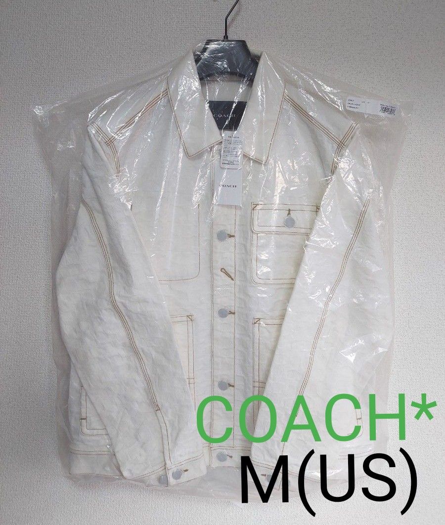 新品 COACH シグネチャー ホワイトデニムジャケット M(US)L-XL 新品 COACH シグネチャー ホワイトデニムジャケット M(US)L-XL