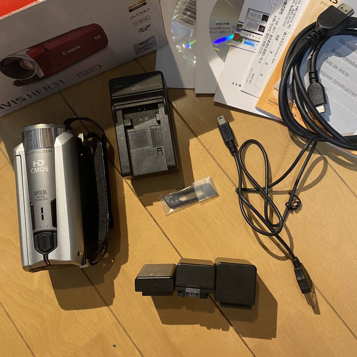 人気ブランド 美品 Canon IVIS HF R31SL シルバー キヤノン