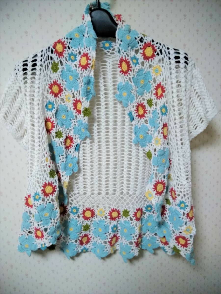 ** beautiful goods!!M~L[Via Faburrica( vi afa yellowtail ka)]... braided & flower design . lovely short sleeves cardigan * bolero **
