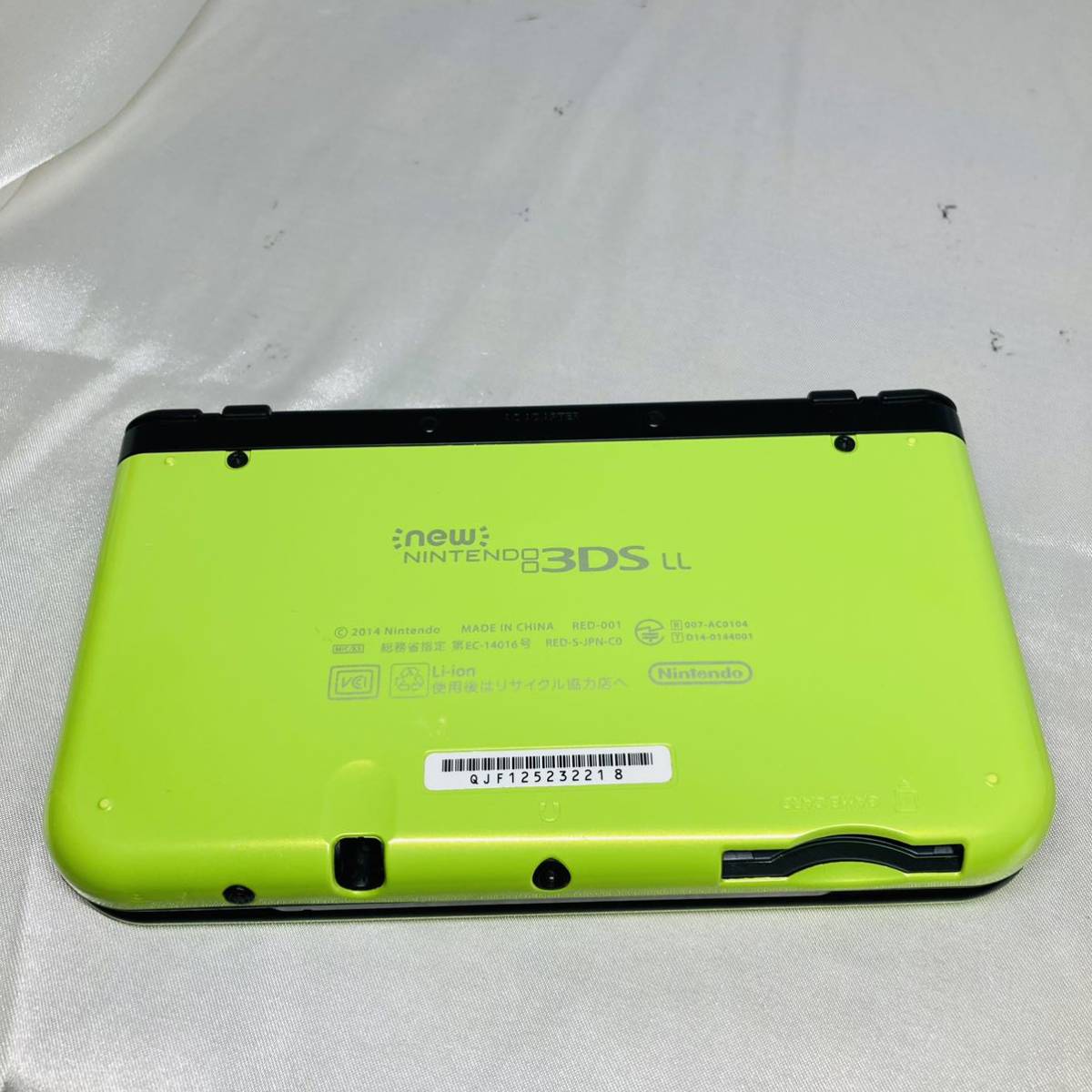 ★1円～ 動作確認済 New NINTENDO 3DSLL 本体 ライム ブラック 任天堂 送料全国520円 ニンテンドー LIME × BLACK ポケモン 銀 Pokemon_画像5