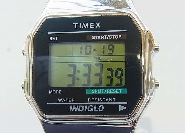 ★腕時計 タイメックス TIMEX INDIGLO インディグロ T78587 デジタル 金属製伸縮ベルト 30M防水 クオーツ メンズ 極美品★_画像2