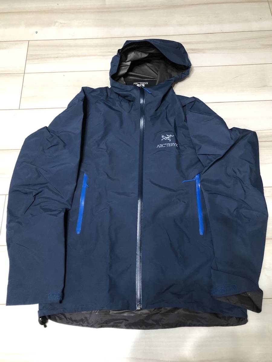 最旬ダウン arc'teryx beta Mサイズ ほぼ未使用！ゴアテックス