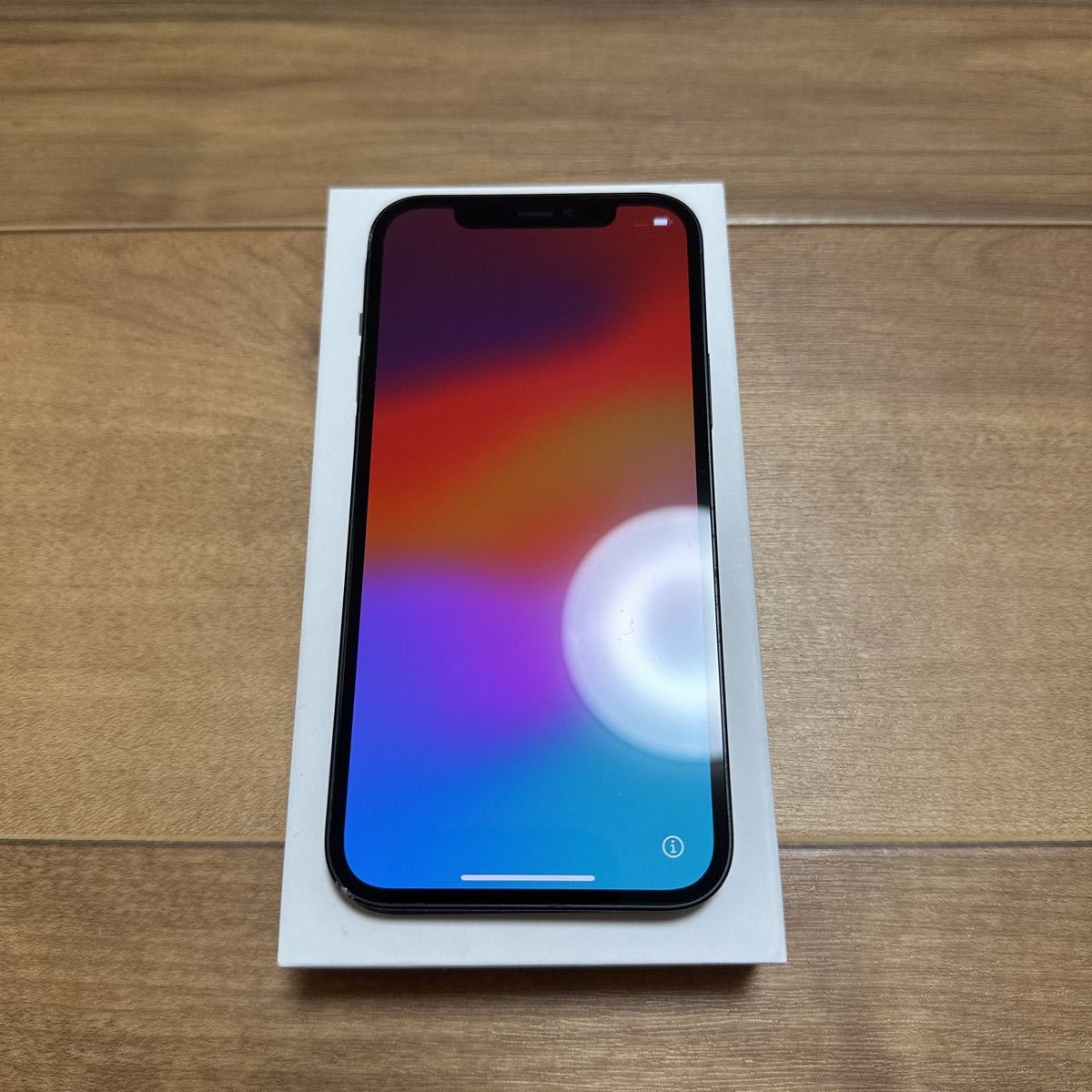 iPhone12 64Gb au 利用制限無し-