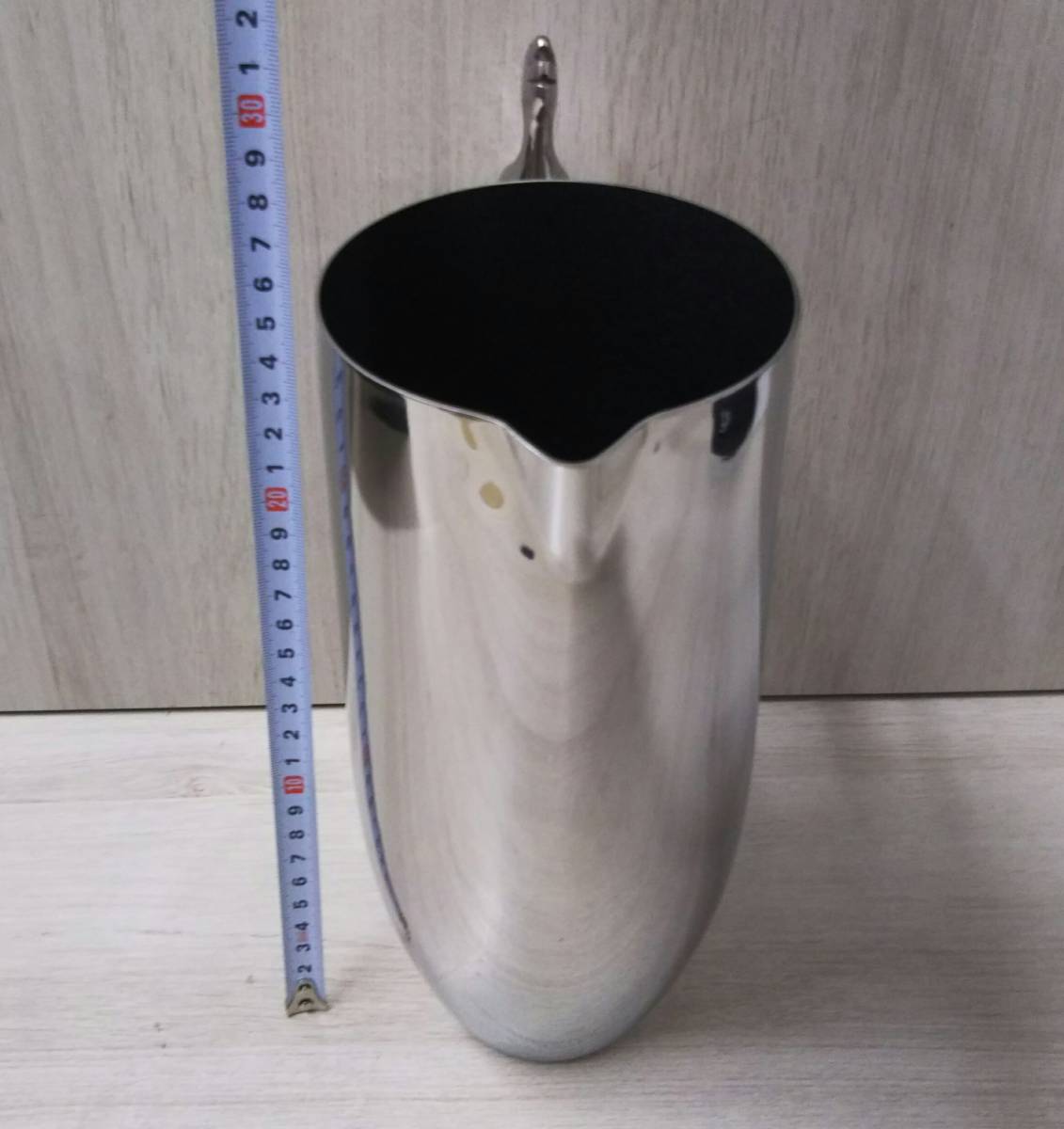 Carrol Boyes Water Jug man キャロルボーイズ ウォータージャグ Carrol Boyes Water Jug man キャロルボーイズ ウォータージャグ