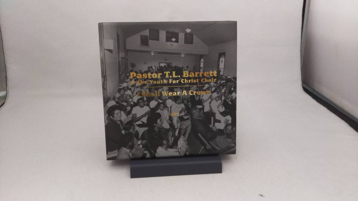 Pastor T.L. Barrett & The youth for christ choir: I Shall Wear A