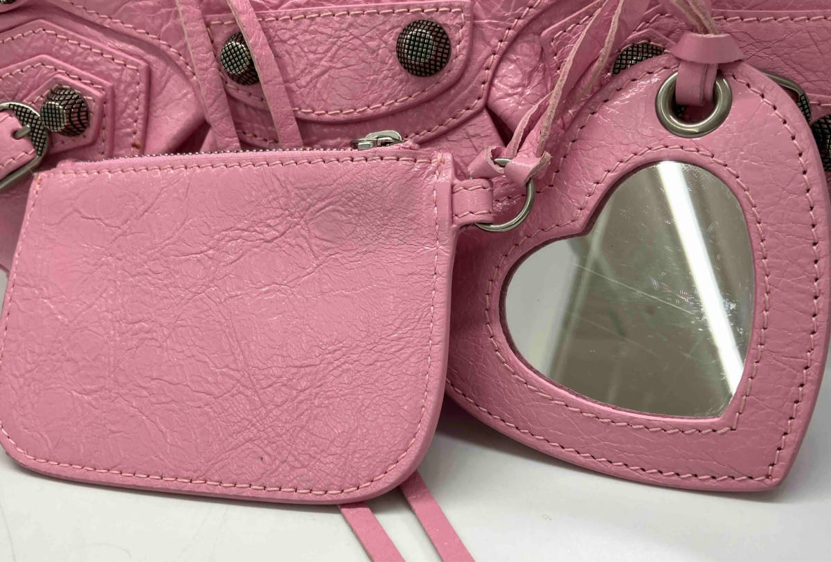 BALENCIAGA Balenciaga LUKA гол XS 671309 сумка на плечо Pink Lady -s кожаная сумка заключение эксперта есть 