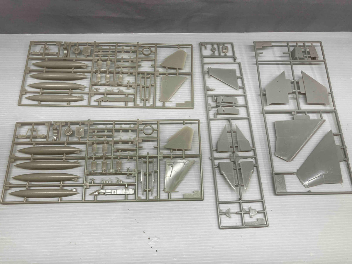 現状品 プラモデル ハセガワ 1/72 マクドネル ダグラス F-15J イーグル_画像2