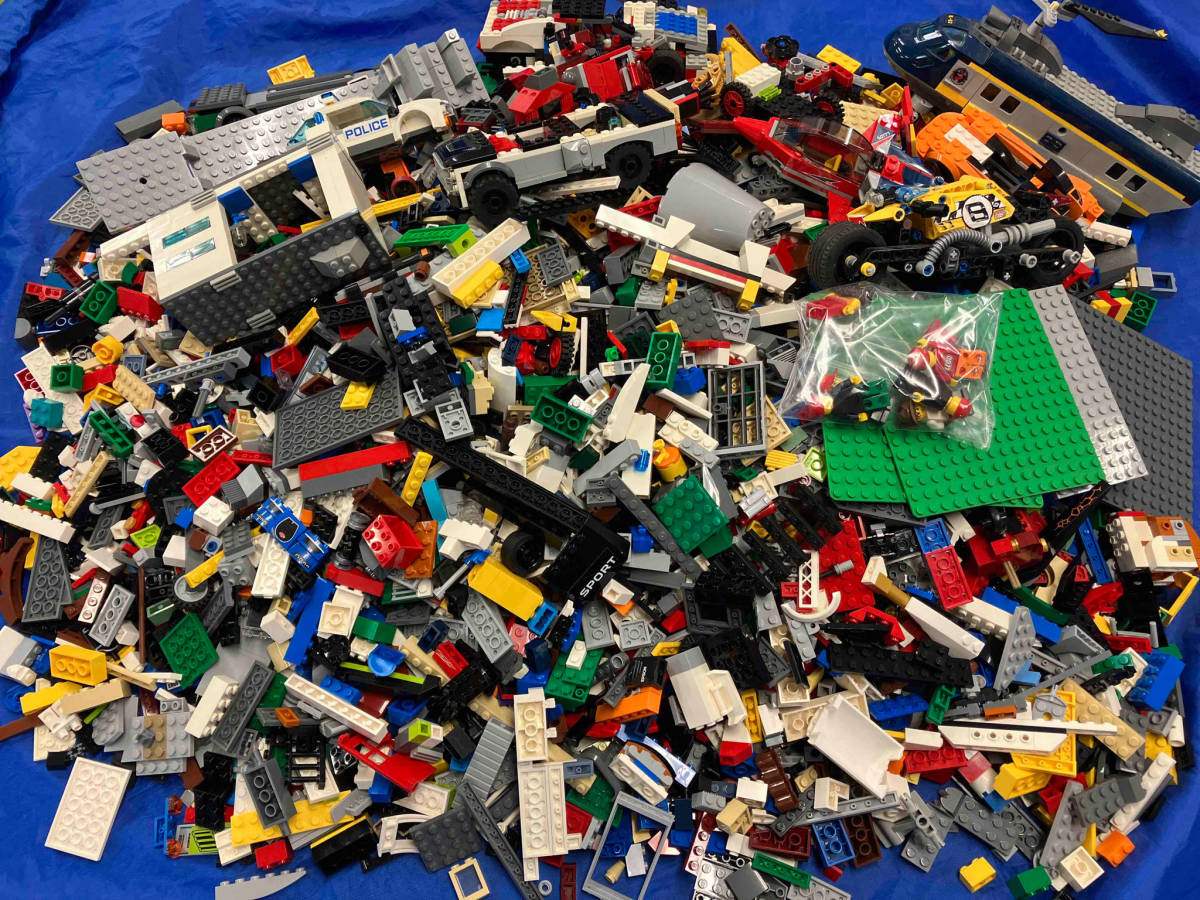 LEGO レゴ バラバラ ブロック パーツプレート 基礎板 ミニフィグなど 大量 合計8kg以上 まとめ売り※基本ブロック 特殊パーツ