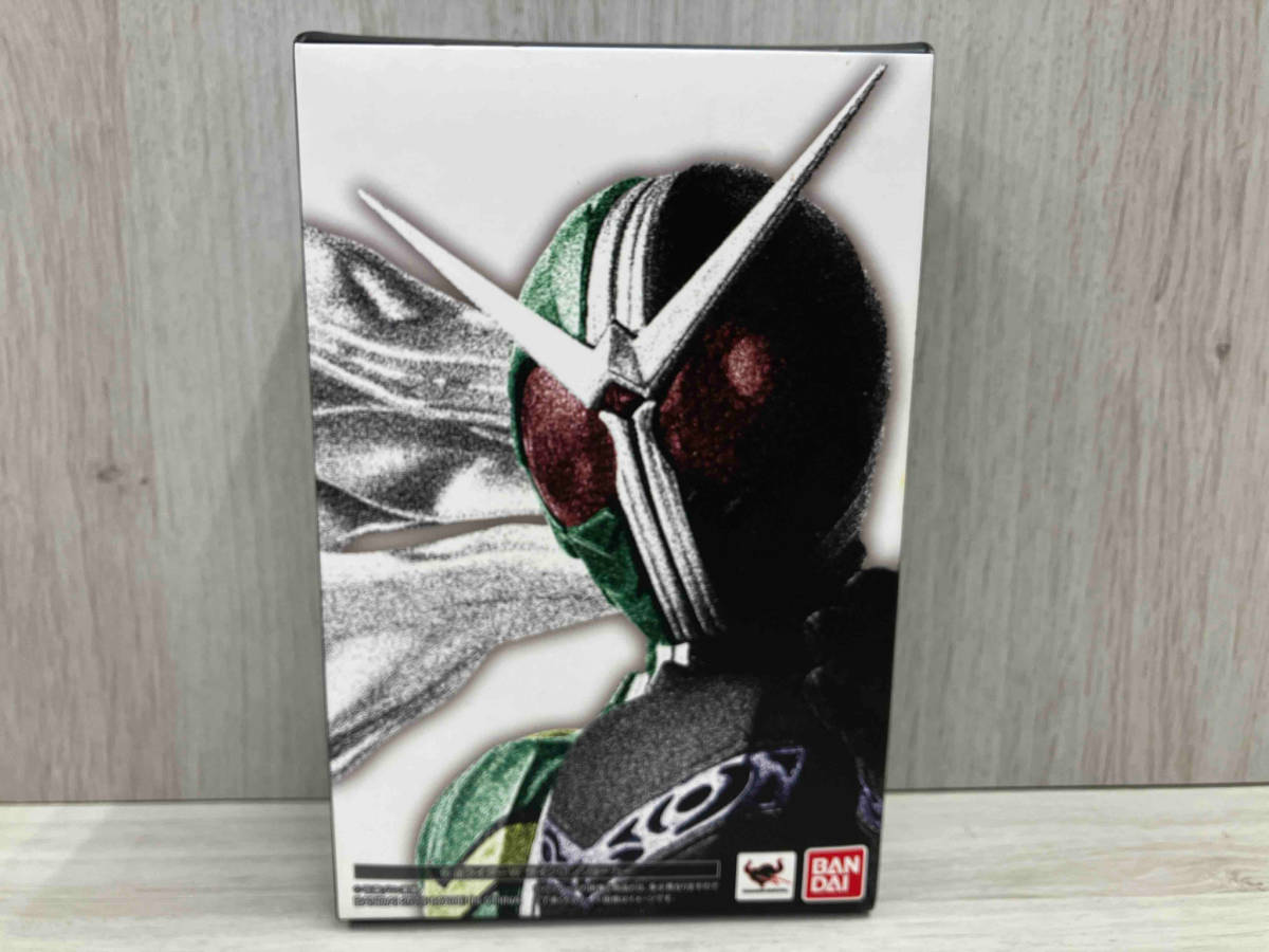 爆買い バンダイ 仮面ライダーW サイクロンジョーカー 仮面ライダーW S.H.Figuarts(真骨彫製法) 仮面ライダーW(ダブル)