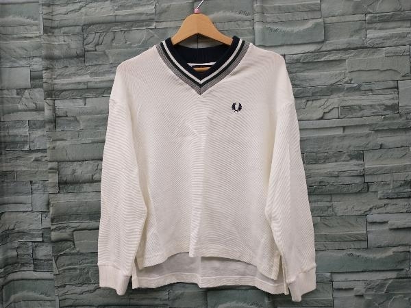 FRED PERRY/フレッドペリー/F5385/Vネックカットソー/長袖Tシャツ/鹿の子/刺繍ロゴ/ホワイト/レディース/サイズUK8/約Sサイズ_画像1