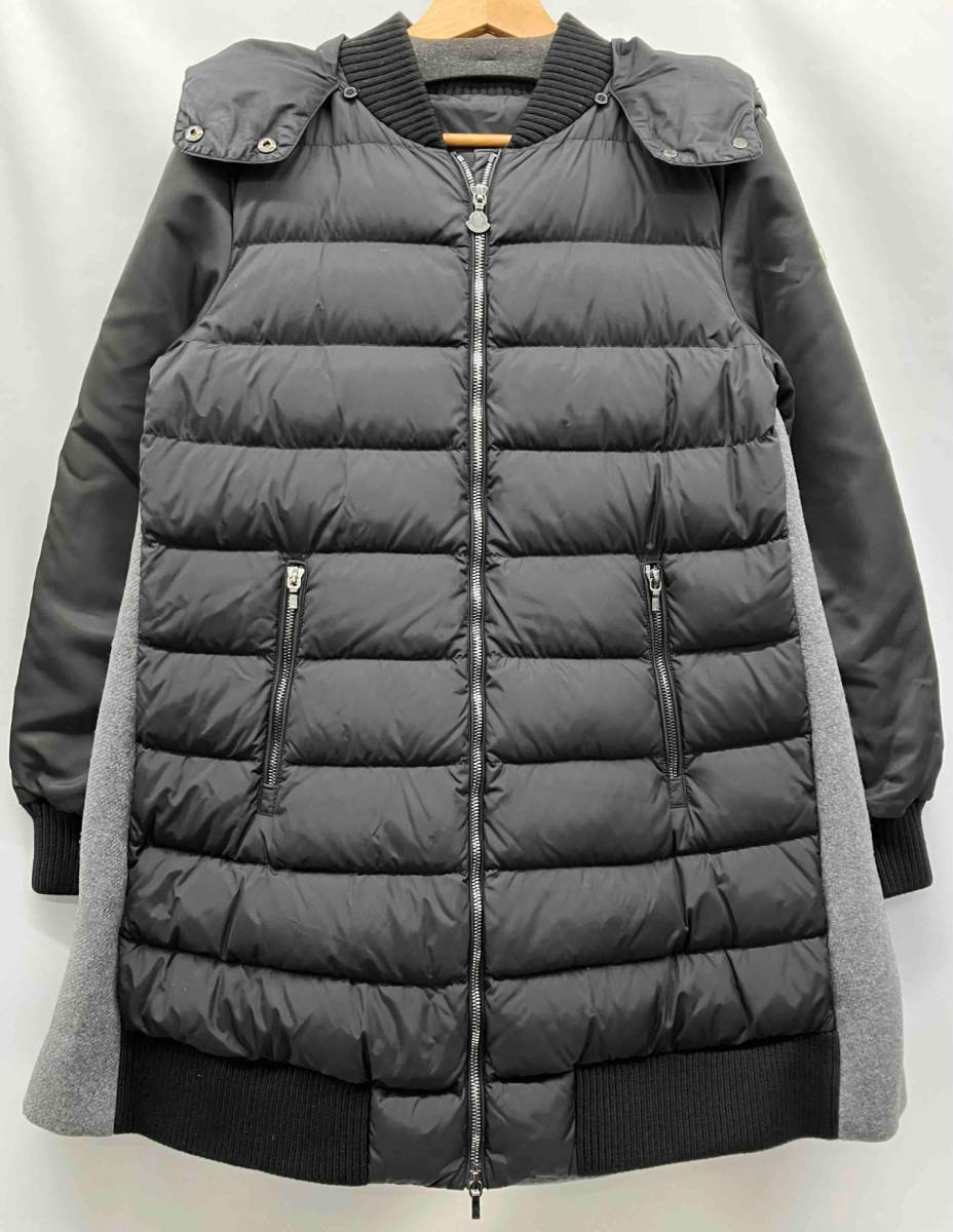 MONCLER モンクレール　BLOIS GIUBBOTTO ロングコート　ダウンコート　ブラック　グレー　サイズ14A フード取り外し可能_画像1