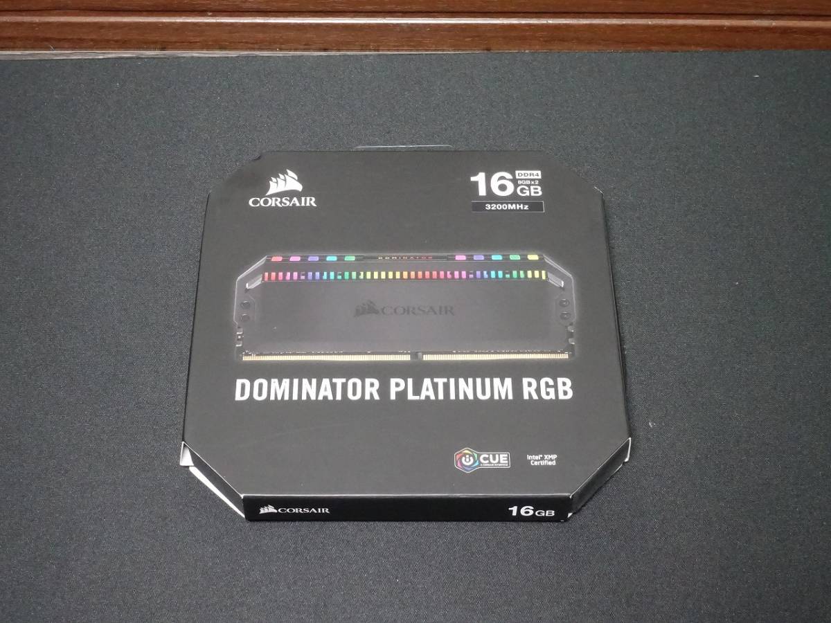 中古美品】CORSAIR DDR4-3200MHz デスクトップPC用 メモリ DOMINATOR