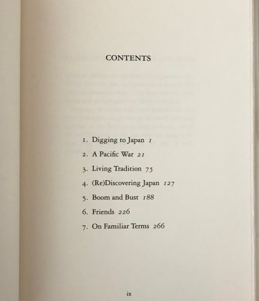 On familiar terms : a journey across cultures Donald Keene Kodansha International　ドナルド・キーン_画像3