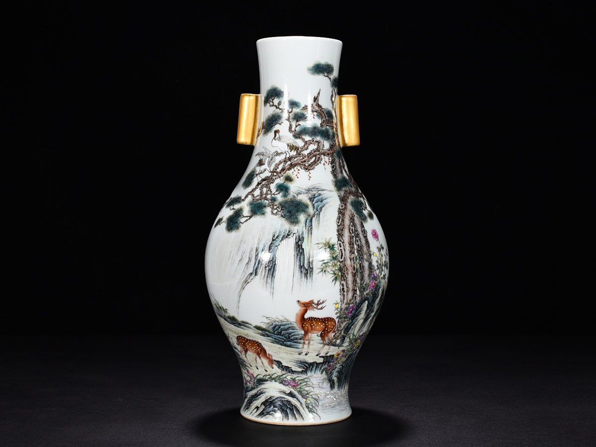 ◇御泓軒◇『清・雍正年製款・古陶磁器・琺瑯彩描金鹿鶴同春貫耳瓶・箱