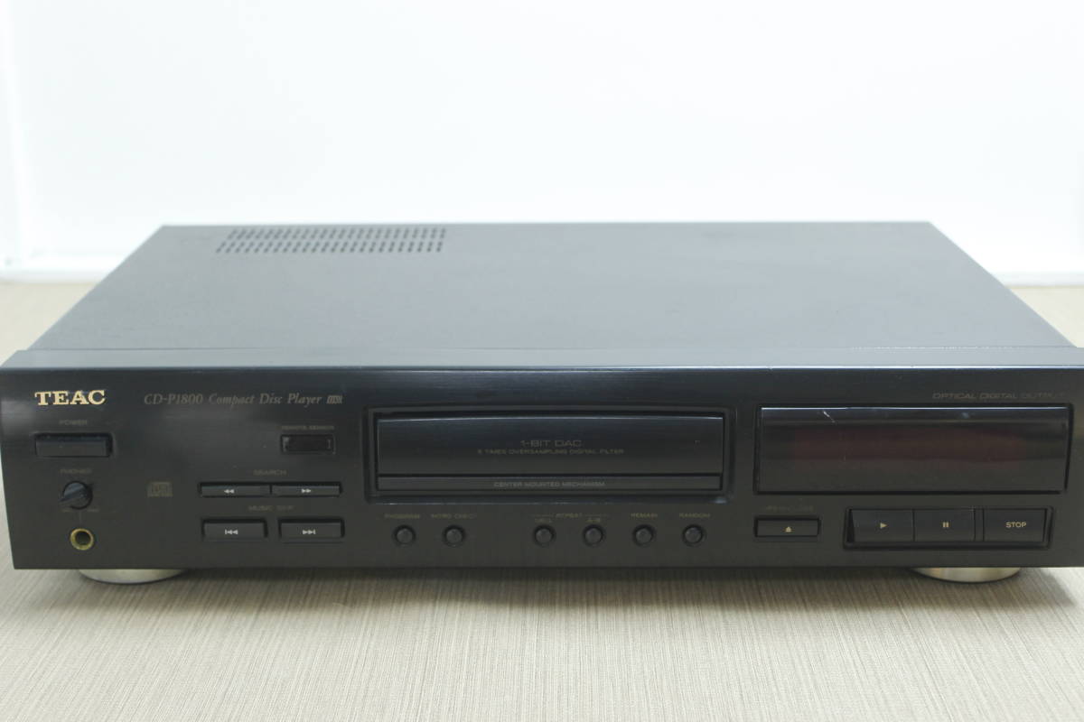 (M-XB-132) TEAC ティアック CD-P1800 CDプレーヤ 現状品 ジャンク_画像1