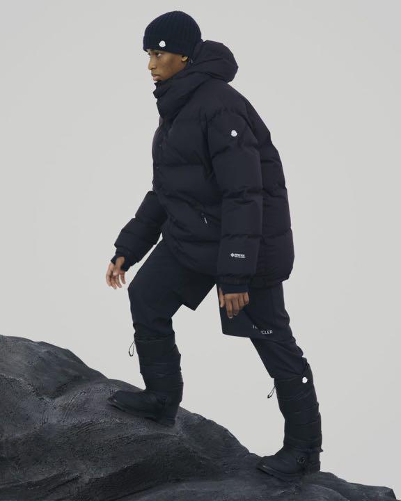 MONCLER GENIUS 4 × HYKE コラボダウンジャケットAltels 定価218 900円