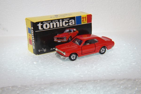トミカ 　リプロ黒箱　当時もの　スカイライン　2000ＧＴ　中国製　 tomica ミニカー_画像1