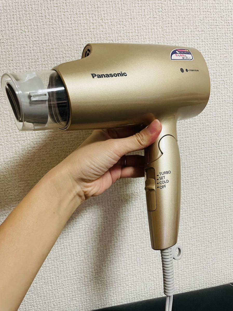 美品 パナソニック ヘアドライヤー ナノケア 海外対応 EH-NA5A-N