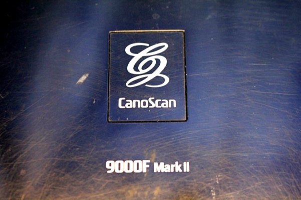 Canon 9000F MarkⅡSCANNER A4 フラットベッド スキャナー scanner USBケーブル付き 47076Y