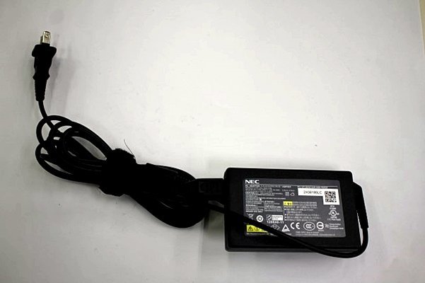 ★3個入荷★ NEC/純正ACアダプター ◆PA-1650-37N /ADP001 20V 3.25A　角型コネクター◆ NECAC20V19S_画像1