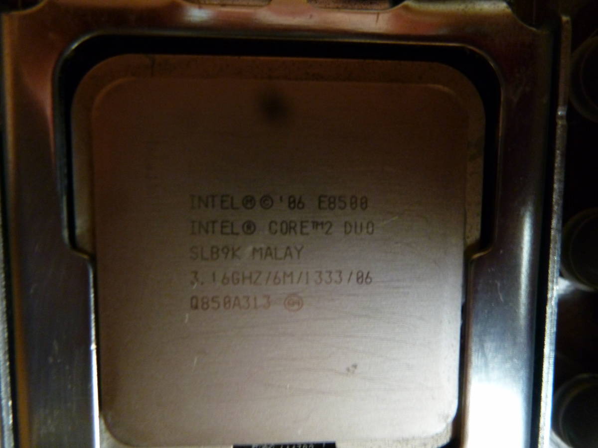 ASUS P5Q PRO TURBO　＆　core2 duo E8500 3.16hz ＆　PC2-6400 2GBメモリー4枚　計8GB セット_画像3