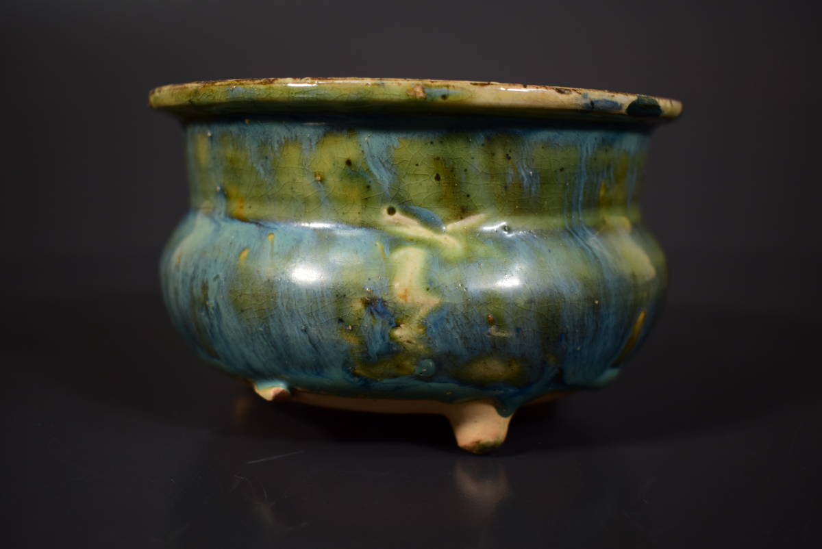和】(7098) 時代古作 古琉球焼 三足香炉 古壺屋 沖縄 古陶-