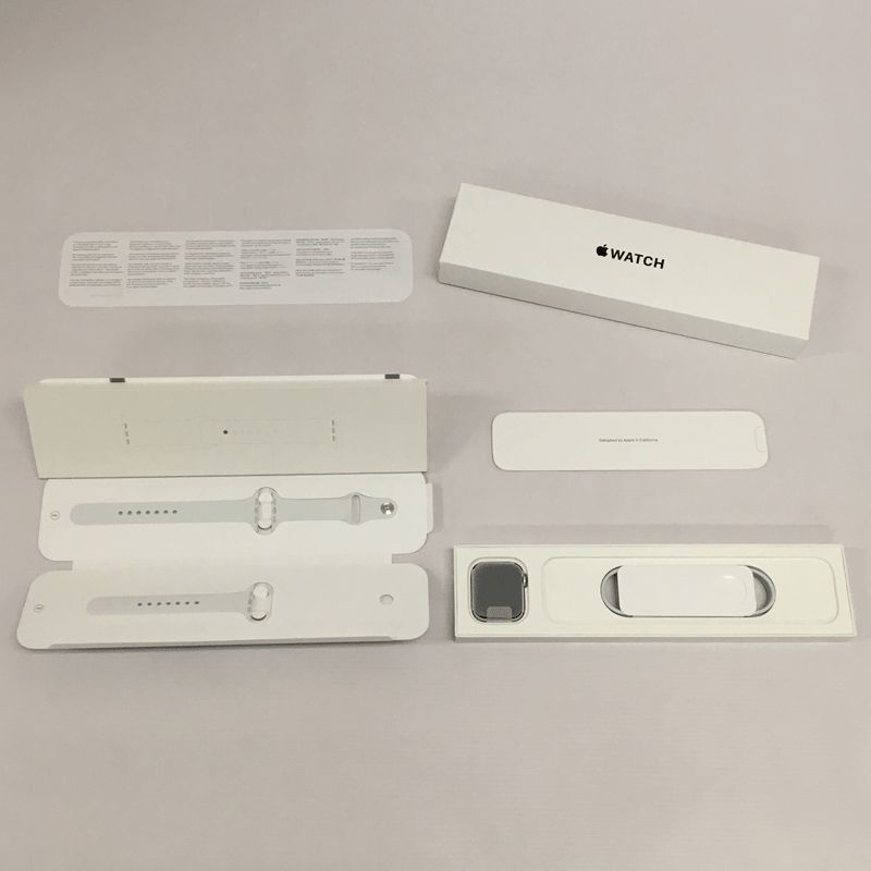 Apple MNK23J/A 【Apple Watch SE 第2世代 44mm】【製造番号 : LHFQ3JFJ12】店頭/他モール併売《家電・山城店》A1589