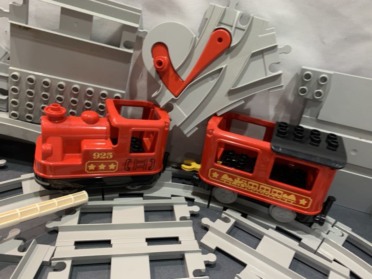 レゴ(LEGO)デュプロ 踏切 レール 電車 セット おもちゃ ブロック 大量 まとめ売り 蒸気機関車 モーター動力車あり_画像9
