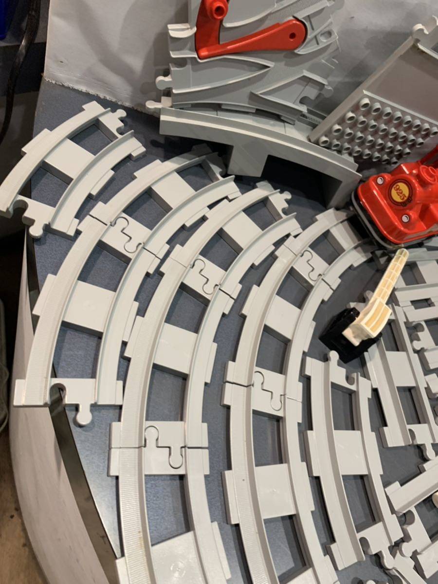 レゴ(LEGO)デュプロ 踏切 レール 電車 セット おもちゃ ブロック 大量 まとめ売り 蒸気機関車 モーター動力車あり_画像7