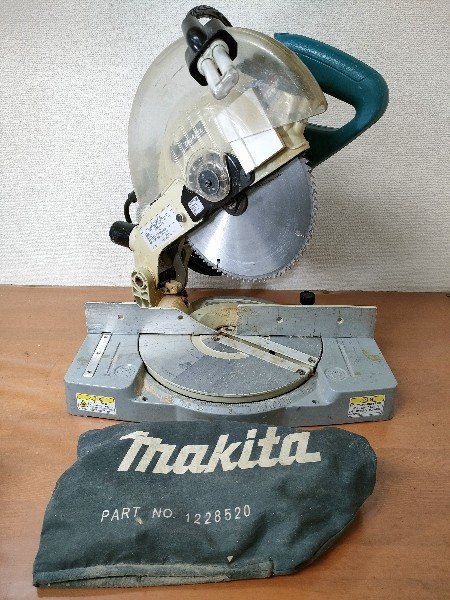 マキタ(makita) 216mm卓上マルノコ レーザー付 LS0840FL ワケあり 軸ブレもモータ異音も無し お手軽送料♪ 動作確認済みです